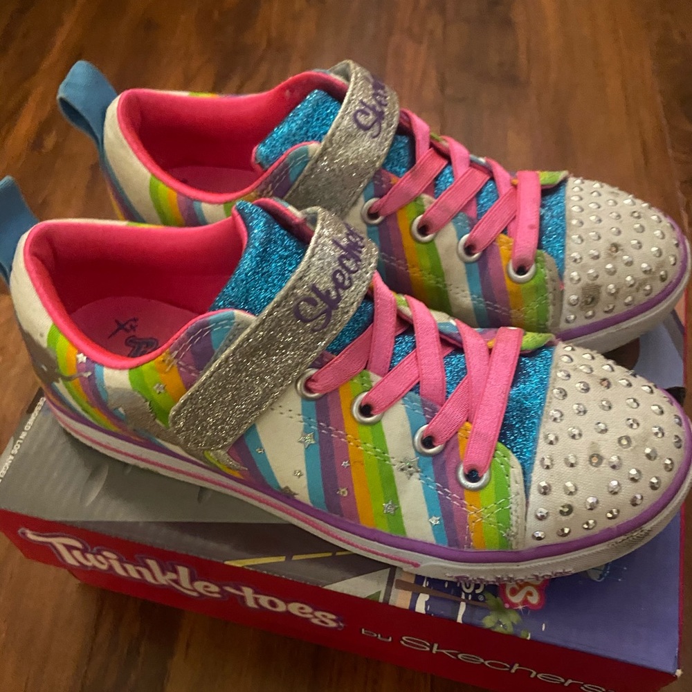 Girls light up shoes by Sketchers